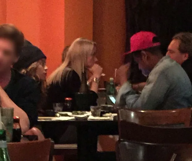 EXCLUSIVE: **PREMIUM EXCLUSIVE RATES** Beyonce looks unhappy as Jay-Z appears to pay more attention to his phone than her while they dine out in LA