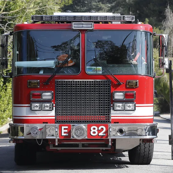 FAMEFLYNET - Exclusive: GV: Firemen And Paramedics Spotted At Brad Pitt And Angelina Jolies House