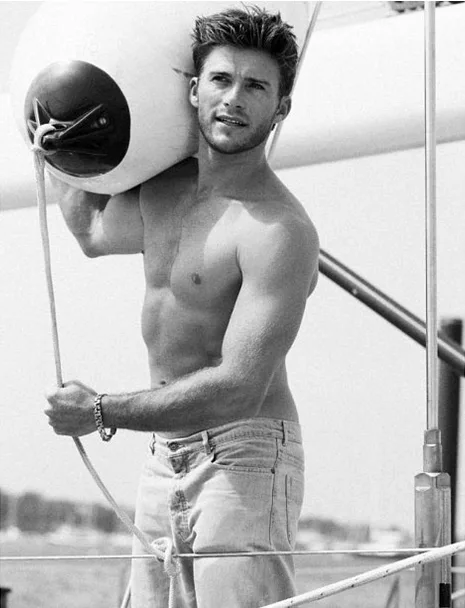 A Definitive Scott Eastwood s Instagrams Of His Pecs