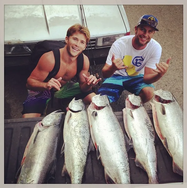 A Definitive anking Of Scott Eastwood s Instagrams Of His Pecs
