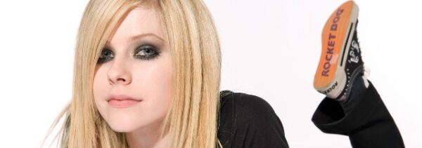 Η Avril Lavigne επιστρέφει δυνατή και μας παρουσιάζει το νέο της video clip!