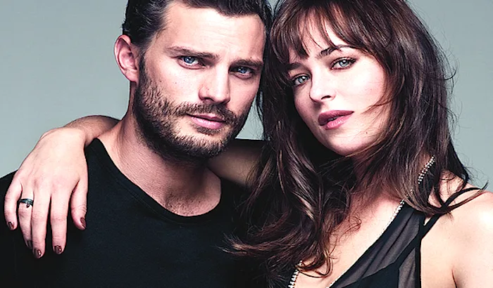 Ο Jamie Dornan και η Dakota Johnson σε φωτογράφιση για την ταινία 50 Αποχρώσεις του Γκρι.