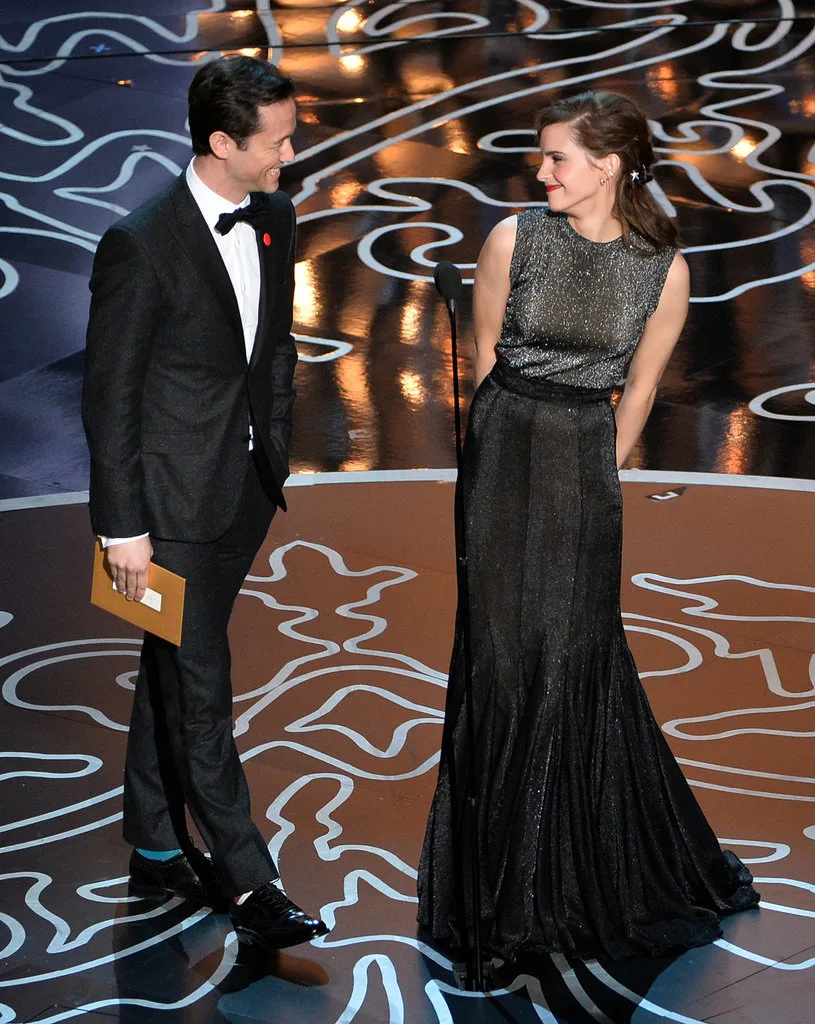Joseph-Gordon-Levitt-Emma-Watson-shared-adorable-moment-when