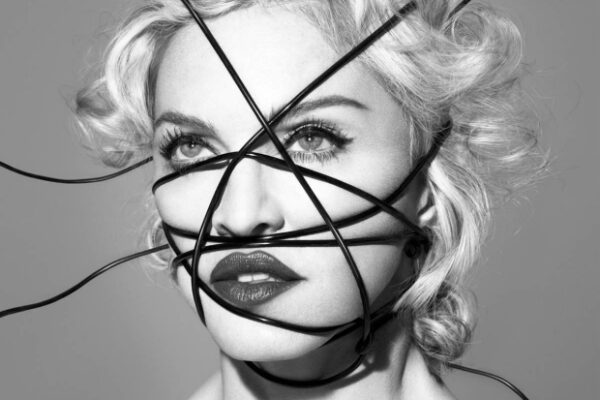 Teaser του «Living For Love» ανέβασε στο Twitter η Madonna! Δείτε το