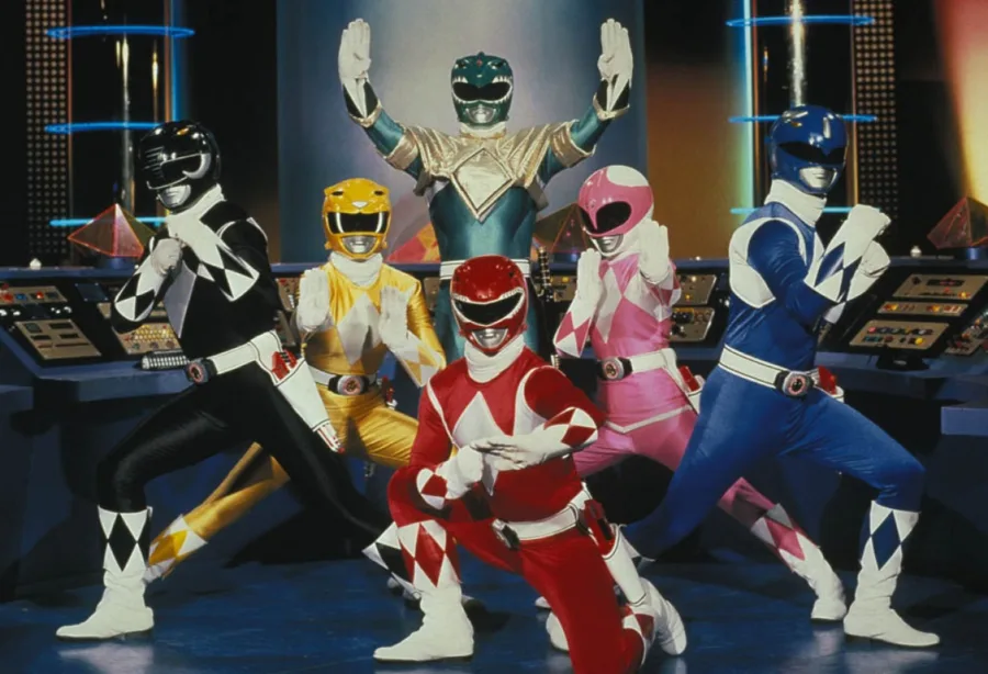 Οι Power Rangers σε πόζα μάχης