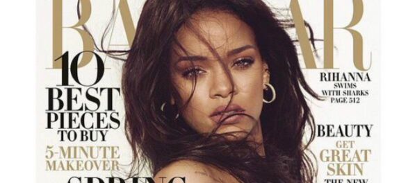 Δείτε τη Rihanna να κολυμπάει με έναν…καρχαρία!