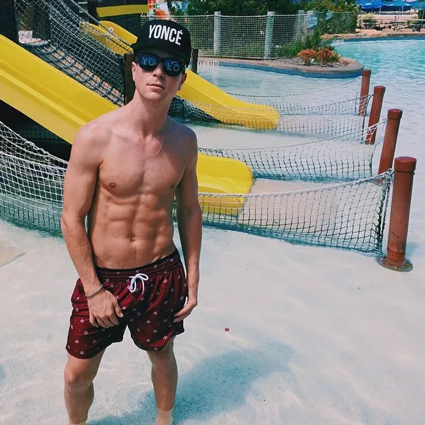 The Guy Who Was One Of Katy Perry s Dancing Sharks Is Actually Very Hot