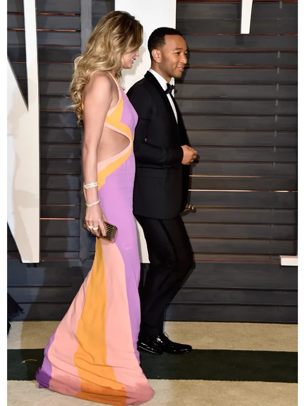 chrissy-teigen-john-legend-vanity-fair-party-oscars-2015-academy-awards