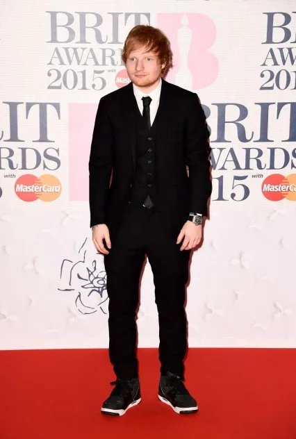 ed-sheeran-brits-3-830x1232