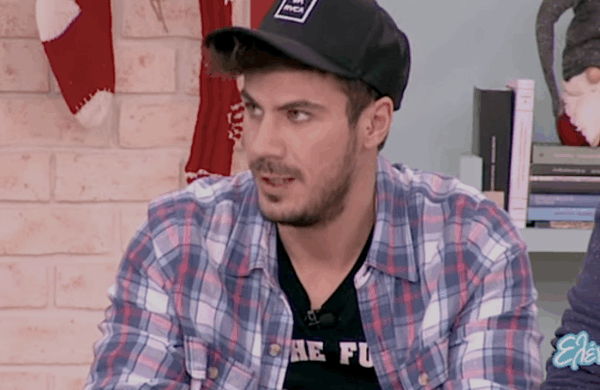 Άκης Πετρετζίκης: Δείτε τον νεαρό σεφ στο Instagram πιο γοητευτικό από ποτέ!