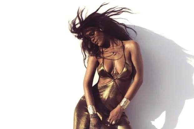 rihanna-harpers