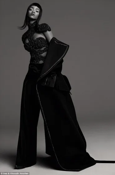 rihanna mc1