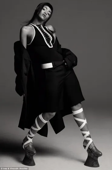 rihanna mc2