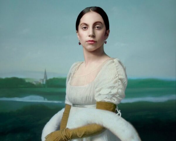 H Lady Gaga στο…μουσείο του Λούβρου!