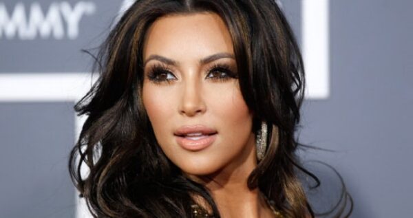 Ποια αποκάλεσε «πόρνη» την Kim Kardashian;