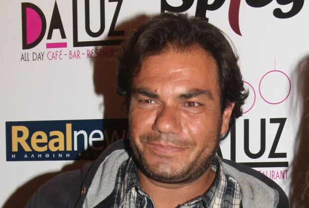 Ο σκηνοθέτης Μανώλης Τζιράκης σε εκδήλωση.