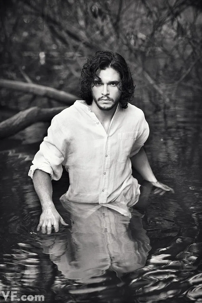 Hot-Kit-Harington-Pictures-13