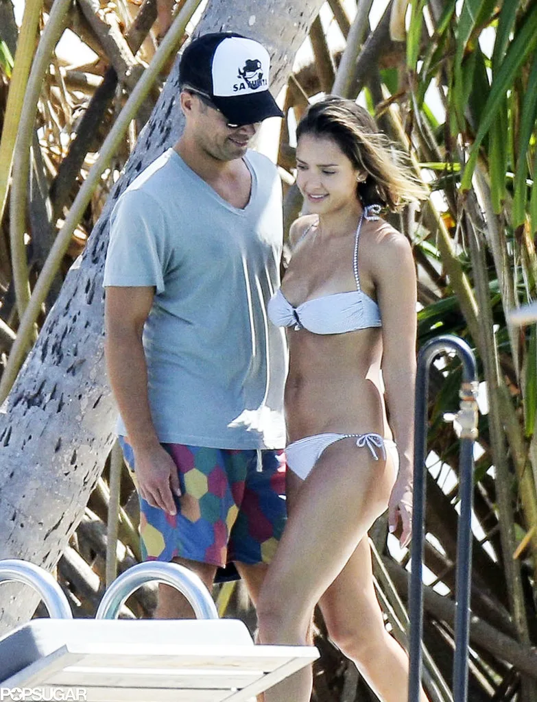 Jessica-Alba-Bikini-Pictures-Spring-Break