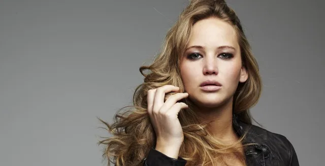 γυμνές φωτογραφίες της Jennifer Lawrence