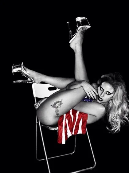 lady-gaga-born-this-way-nudes-4-420x560