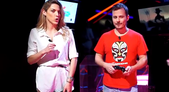 Sexy Μαντώ Vs Δημήτρη!
