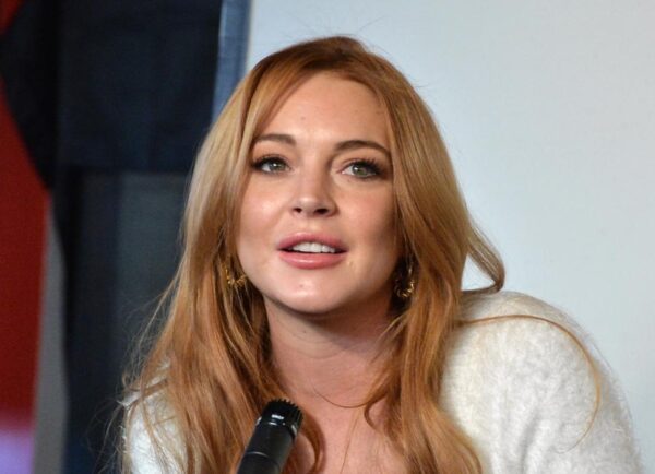 Απίστευτη γκάφα για την Lindsay Lohan! Πόσταρε στο instagram αραβική φράση που σημαίνει «είσαι κ..λος»