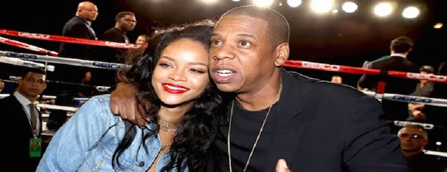 Ο Jay Z και η Rihanna σε αγώνα μποξ.
