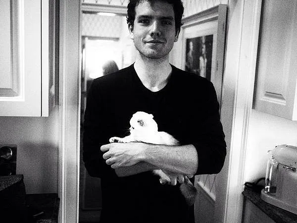 When-he-gently-held-cute-kitty
