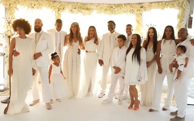 Οικογενειακή φωτογραφία από τον γάμο της Tina Knowles και του Richard Lawson.