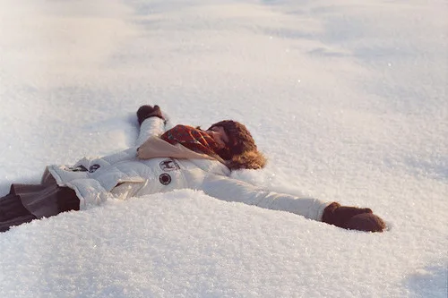 cold-free-freedom-girl-happy-snow-Favim.com-46228