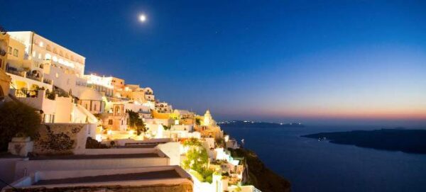 Οι Ισπανοί υμνούν την χώρα μας: Αυτά είναι τα 10 ομορφότερα μέρη στην Ελλάδα για να ζήσεις για πάντα