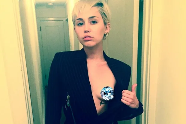 miley-cyrus-nude-nipple-shoot-1