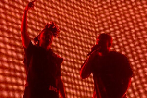 Δείτε την εμφάνιση – έκπληξη του Kanye West στη σκηνή του Coachella
