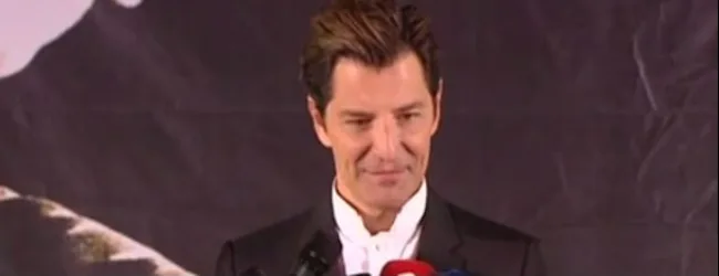 Ο Σάκης Ρουβάς σε ομιλία ή συναυλία