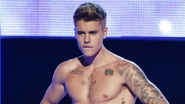 Τα κατάφερε πάλι: Ο Justin Bieber καταζητείται από την…Interpol!