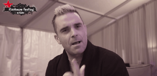 Το μήνυμα του Robbie Williams στους Έλληνες φανς του! Δείτε το video