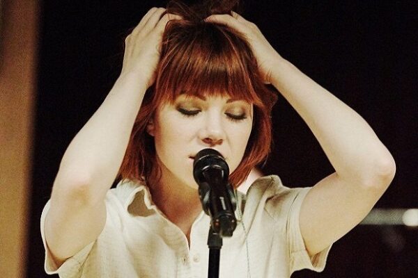 Δείτε την Carly Rae Jepsen να ερμηνεύει live τρία κομμάτια από το νέο της άλμπουμ!