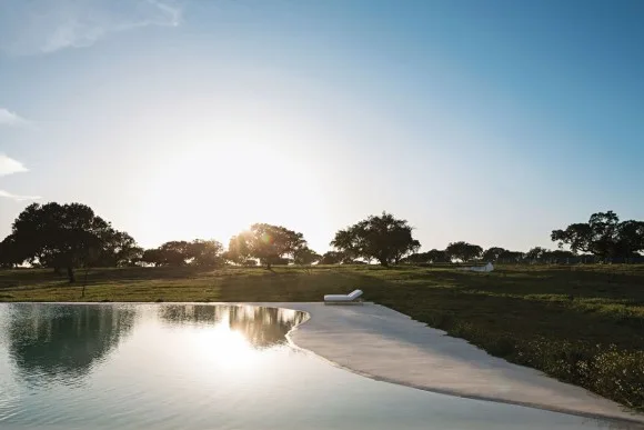 casa-no-tempo-swimming-pool-lisbon-conde-nast-traveller-17dec14-Nelson-Garrido_1080x720