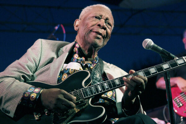 Ο B.B. King, ο θρύλος των Blues, πέθανε σε ηλικία 89 ετών