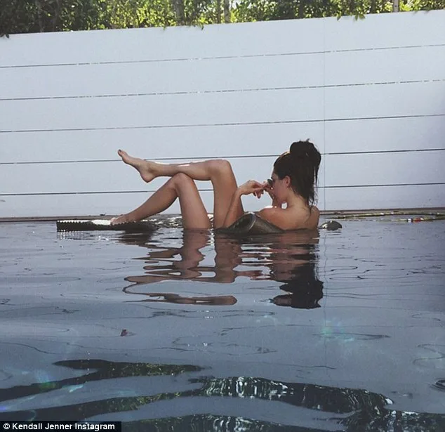 kendall_jenner_97