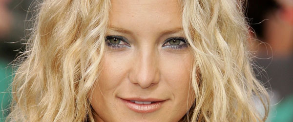 H Kate Hudson σχεδόν γυμνή στη Σκιάθο! Δείτε φωτογραφίες που ανέβασε!
