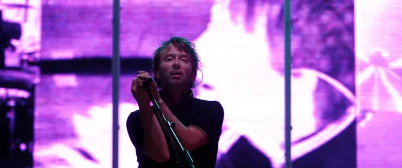 Ο Thom Yorke και οι Radiohead σε συναυλία στο All Points West music festival στο Liberty State Park το 2008.