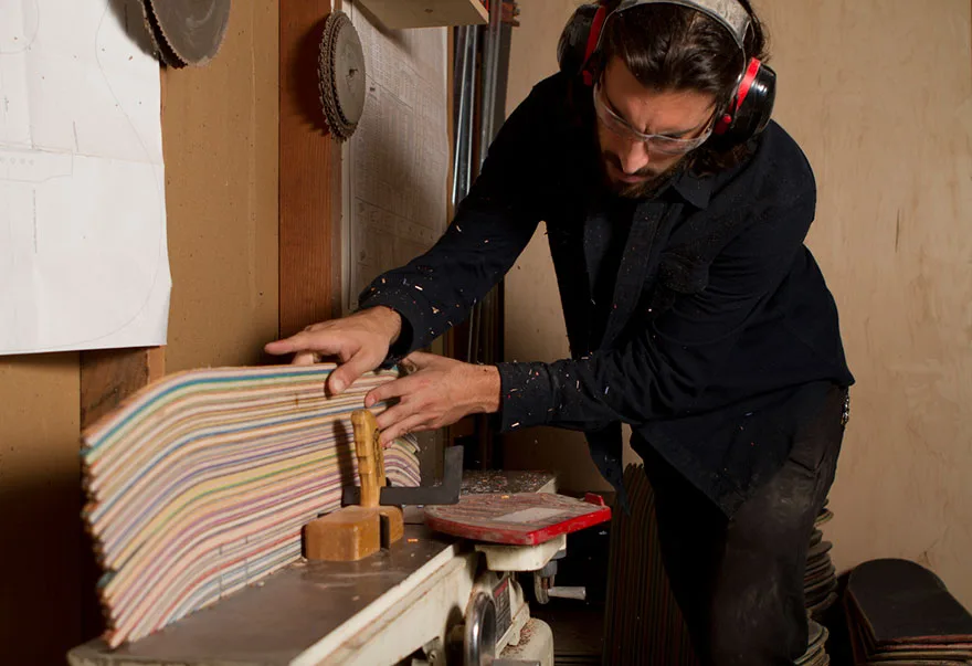 Prisma-Guitars-Guitars-Made-From-Recycled-Skateboards4__880