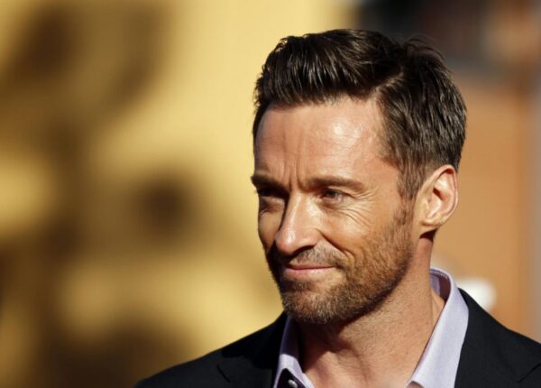 H ξεκαρδιστική διαμάχη του Hugh Jackman με τον Jim Carrey που τρέλανε το Internet!