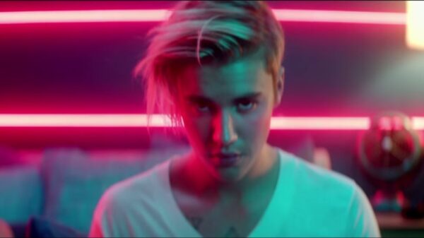 Σούπερ σέξι ο Justin Bieber στο νέο του video clip!