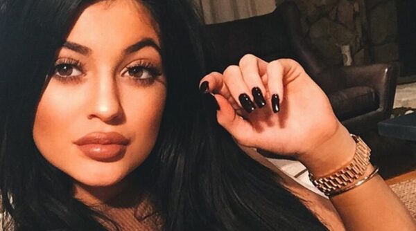 Η Kylie Jenner χωρίς ίχνος make up! Δείτε την