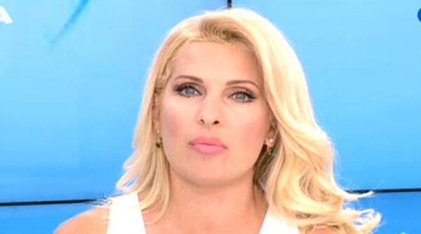 Όλα όσα έγιναν στην πρεμιέρα της Ελένης Μενεγάκη! Δείτε το video