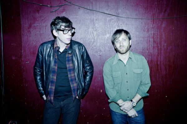 Πλακώθηκαν στο ξύλο Black Keys και White Stripes;