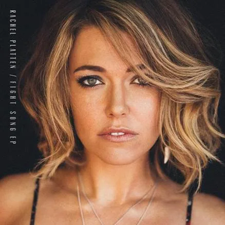 Κοντινό πορτρέτο της Rachel Platten για το εξώφυλλο του Fight Song EP.