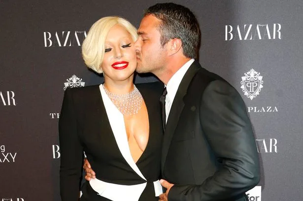 Lady-Gaga-and-Taylor-Kinney